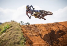 La Ondivaga Parabola di James Bubba Stewart